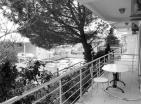 נמכר : Large, cozy, modern 2 bedroom apartment 78m2 in Sutomore in a quiet area